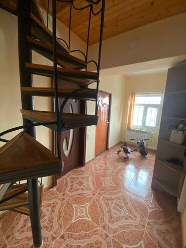 Həyət evləri və villaların satışı: Şağan 5 otaqlı, 150 kv. m, Yeni təmirli — 18