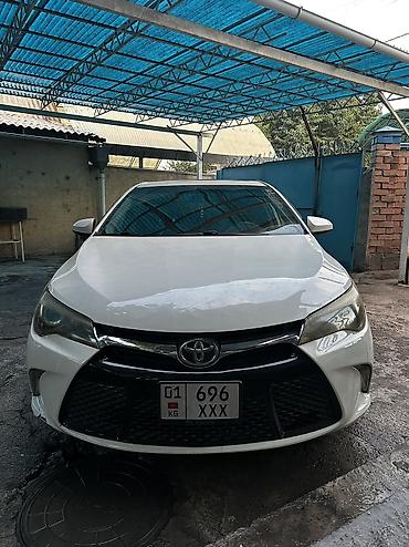 corolla 2018: Toyota Camry: 2017 г., 2.5 л, Автомат, Гибрид, Седан — 6