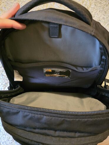 Rukzaklar: Original "The North Face" Borealis çantası – qara rəng - Şəhər — 4