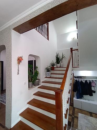 Продажа комнат: 180 м², С мебелью — 20