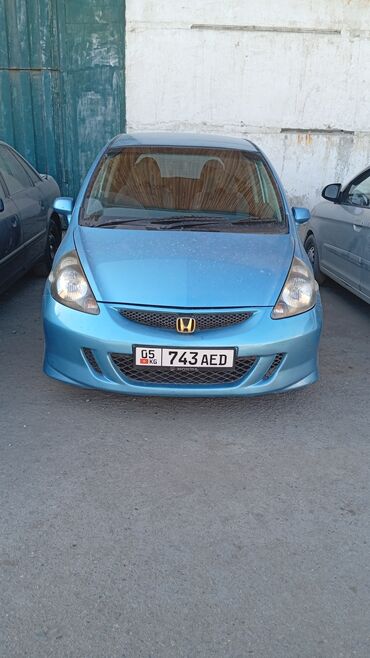 хентай акцент: Honda Fit: 2002 г., 1.3 л, Вариатор, Бензин, Хетчбек