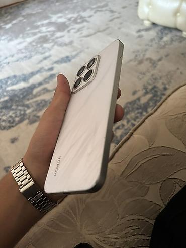 sony a 3: Honor 8C, 128 GB, rəng - Ağ, Sensor — 4