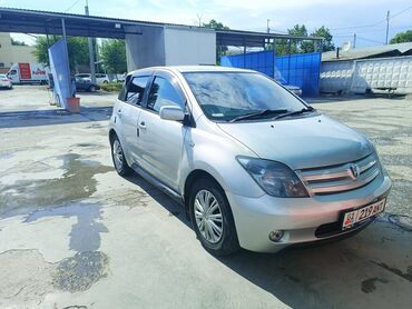 Toyota: Toyota ist: 2002 г., 1.5 л, Автомат, Бензин