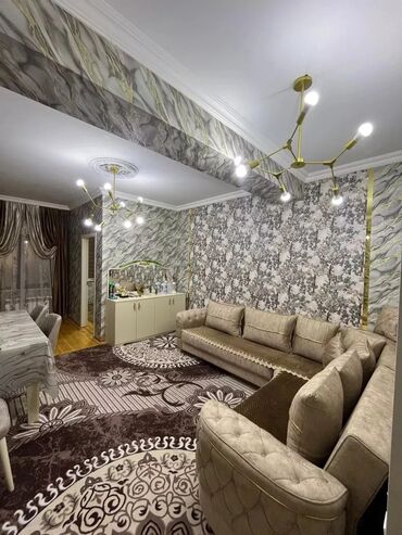 mikrorayonda satilan evler: 2 комнаты, Новостройка, 65 м²