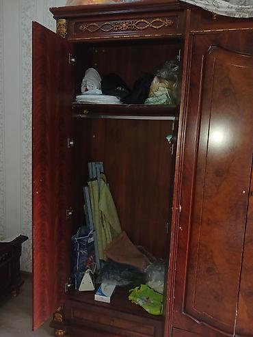 lobzik nedir: Klassik üslubda dəbdəbəli yataq otağı dəsti Tərkibi: - Çarpayı – iri — 7