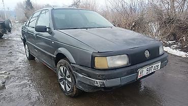 Volkswagen: Volkswagen Passat: 1988 г., Седан — 6