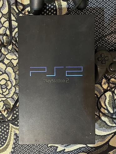 007 first light: Sony PlayStation 2 (PS2) “Fat” konsolu seti Komplekt: - PS2 “fat” — 2