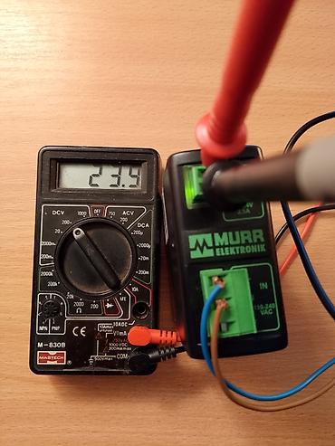 viler goblen: Murr Elektronik MCS-B 2,5-110-240/24 – impulsno napajanje (Switch Mode — 2