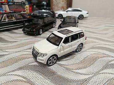 mitsubishi pajero: Metall oyuncaq avtomobil – SUV model (Pajero üslubunda) - Miqyas — 3