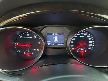 Kia: Kia Carnival: 2020 г., Минивэн — 13