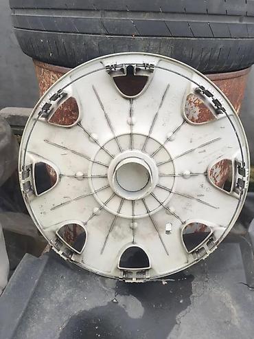 Tyres & Wheels: VW ORIGINAL 13I 15 IMA DVE RAZLIČITE | 1 komad original — 4