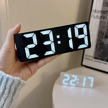 часы будильник: Стильные настольные LED-часы гармонично дополнят любой современный — 1