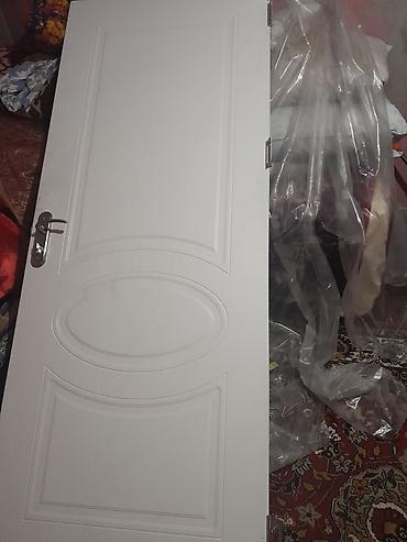 sehf qapi: Ağ rəngli interyer qapısı - Material: taxta əsaslı, hamar səth — 2