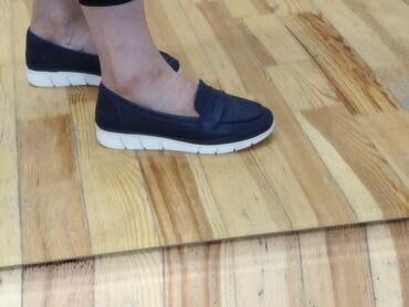 Baletkalar: Ninewest ayaqqabilari hamısı yenidir. 36-37 olculerdir. temiz — 7