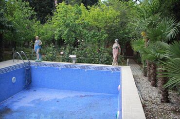 Bağ evlərinin satışı: Novxanıda əsas yoldan təxminən 60 metr məsafədə 17 sot torpaq — 7