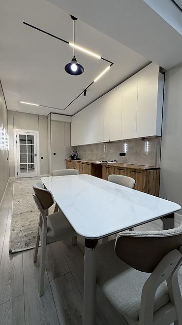 Продажа квартир: 2 комнаты, 82 м², Элитка, 3 этаж, Дизайнерский ремонт — 7