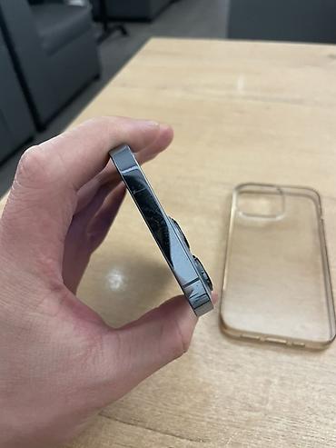 Apple iPhone: IPhone 13 Pro, Б/у, 128 ГБ, Графит, Чехол, 78 % — 12