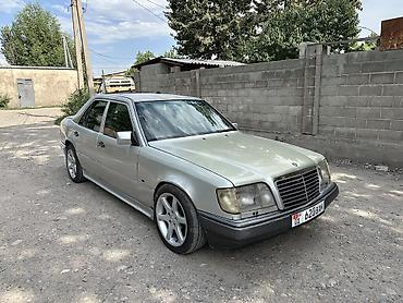 мера 124: Mercedes-Benz W124: 1993 г., 5 л, Автомат, Газ, Седан — 8
