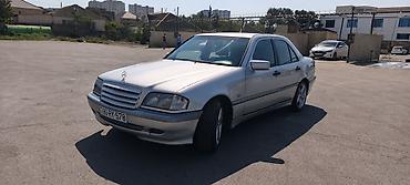 ceska disk: Mercedes-Benz C-Class: 2.2 l | 1999 il Sedan — 4