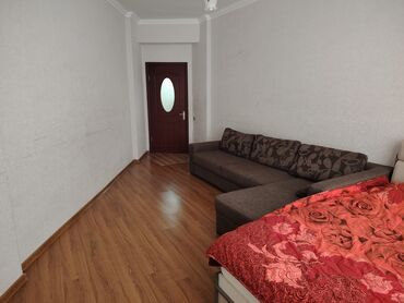 Otaqların uzunmüddətli kirayəsi: Salam. Səbail Rayon 20 ci sahədə jurnalist binasında 17 ci mərtəbənin — 6