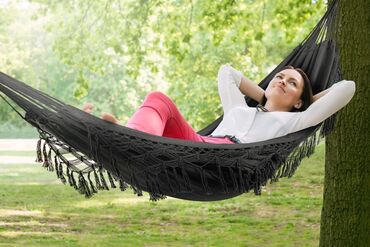 Ležaljke i ljuljaške: LJULJAŠKE NOVO NOVO NOVO NOVO CENA : 4900DIN Dimenzije:200x150cm — 3