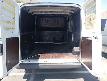 sprinter 2 2: Ford Transit грузовой фургон (поколение 2006–2013), белый цвет — 5