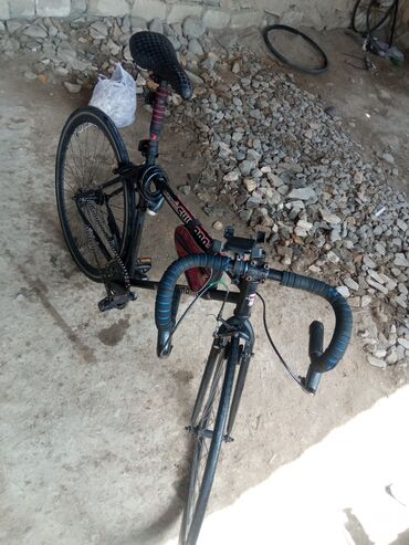 velosiped 26 ucuz: İşlənmiş Şose velosipedi Vista, 28", sürətlərin sayı: 1, Ünvandan götürmə
