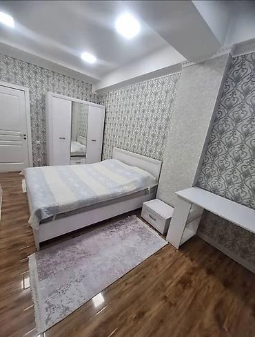 Сдается 2х комнатная квартира в центре со всеми удобствами мебелью и