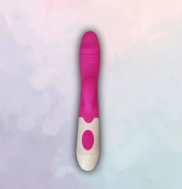 женский презерватив: Вибратор выполнен из силикона и имеет 10 режимов вибрации, 2 мотора, а