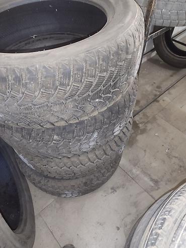зимние балоны: Зимние шины Dunlop SP Winter Ice 01 SUV, комплект из 4 шт. 255)55)19 — 2