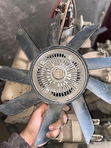 BMW: BMW 3 series: 1985 г., 1.8 л — 2