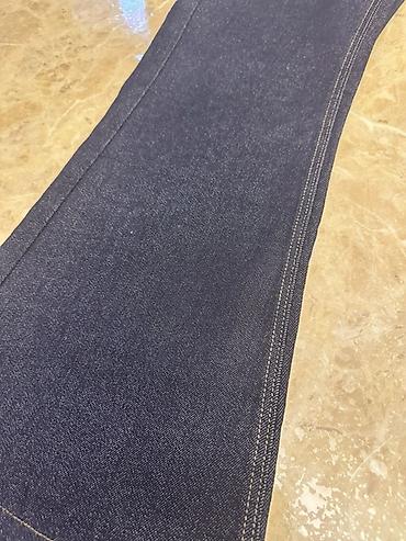 bootcut: Almisam ayagini kəsdirmişəm ama hec geyinməmişəm. Tezedi. 35 AZN-e — 4