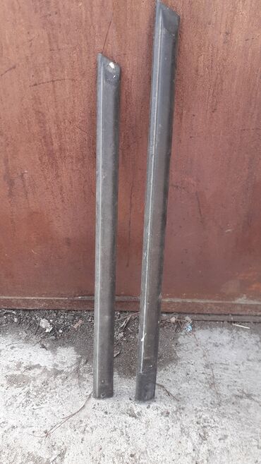 Другие детали кузова: Решётка гольф2 джетта 2, оригинал, цена 1000с дверные молнинг дж — 2