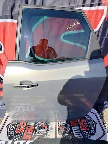 citroen jumpy: ZADNJA LEVA VRATA MIS SIVA ZA OPEL MERIVA OD 2010. DO 2017. GOD. | — 1