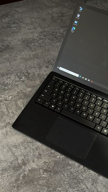 Ноутбуки: Ноутбук, Microsoft Surface, 16 ГБ ОЗУ, Intel Core i7, Для работы, учебы, память SSD — 16