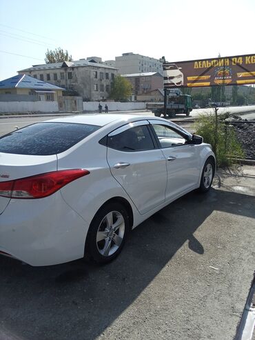 Hyundai: Hyundai Avante: 2012 г., 1.6 л, Автомат, Бензин