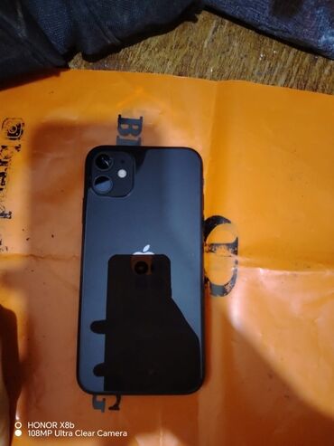 Apple iPhone: IPhone 11, 128 GB, Qara, Face ID