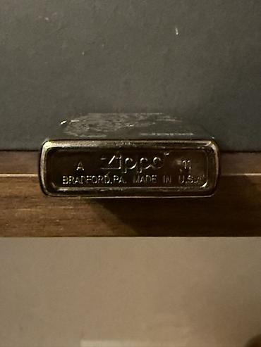 saatlar type 0: Zippo benzinli çaxmaq – “Tiger Spirit” dizaynı - Brend: Zippo - — 2
