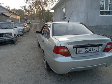 автомобили для инвалидов с ручным управлением: Chevrolet Nexia: 2009 г., Механика, Бензин, Седан