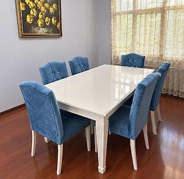Masa desti satilir. Qiymet 350 azn.Tezekimidir .Masa acilir ve aciq