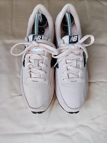 brodarice cipele: New Balance ženske patike – svetloružičaste Ug 25,5cm - Model sa — 1