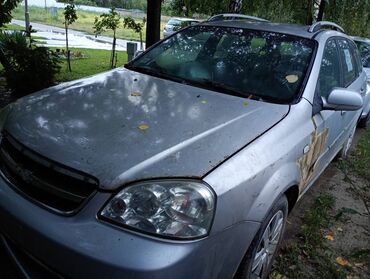 na gumu dzepovi: Chevrolet Lacetti: 2 l | 2008 г. | 250000 km. Crossover