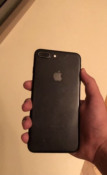 iphone 14 plus ikinci el: IPhone 7 Plus, Qara, Barmaq izi