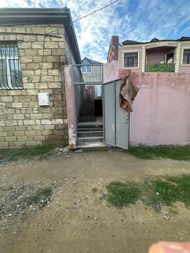 Həyət evləri və villaların satışı: 3 otaqlı, 68 kv. m, Təmirsiz — 13
