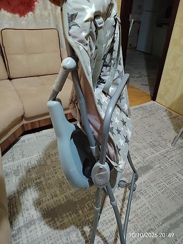 ev tipi cadir: Uşaq üçün yemək masası. Möhkəm qırılmayan əyilməyən dəmir material — 3