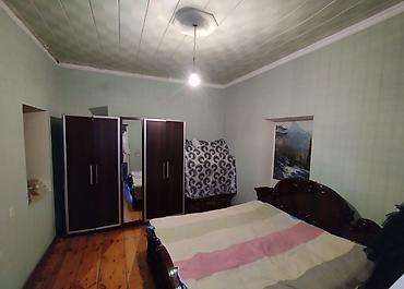 kv ev: 5 otaqlı, 96 kv. m, Kredit yoxdur, Orta təmir — 3