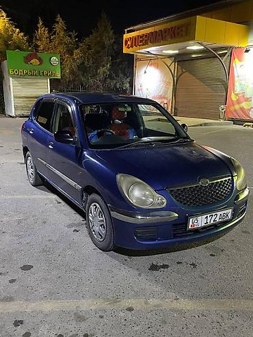 Toyota: Toyota Дуэт: 2003 г., 0.9 л, Автомат, Бензин, Хэтчбэк — 8