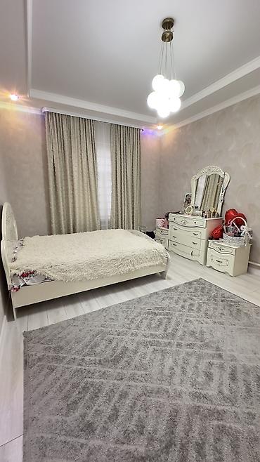 Продажа коттеджей и домов: 6 комнат и более, 180 м², 4 соток, Бишкек, Агентство недвижимости at lalafo.kg — 25 Продажа коттеджей и домов: 6 комнат и более, 180 м², 4 соток, Бишкек, Агентство недвижимости — 25