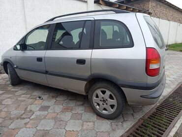 зафиро: Opel Zafira: 2002 г., 2.2 л, Механика, Бензин, Вэн/Минивэн