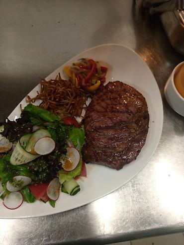 Повара: Повар Пиццайоло. Больше 6 лет опыта — 12